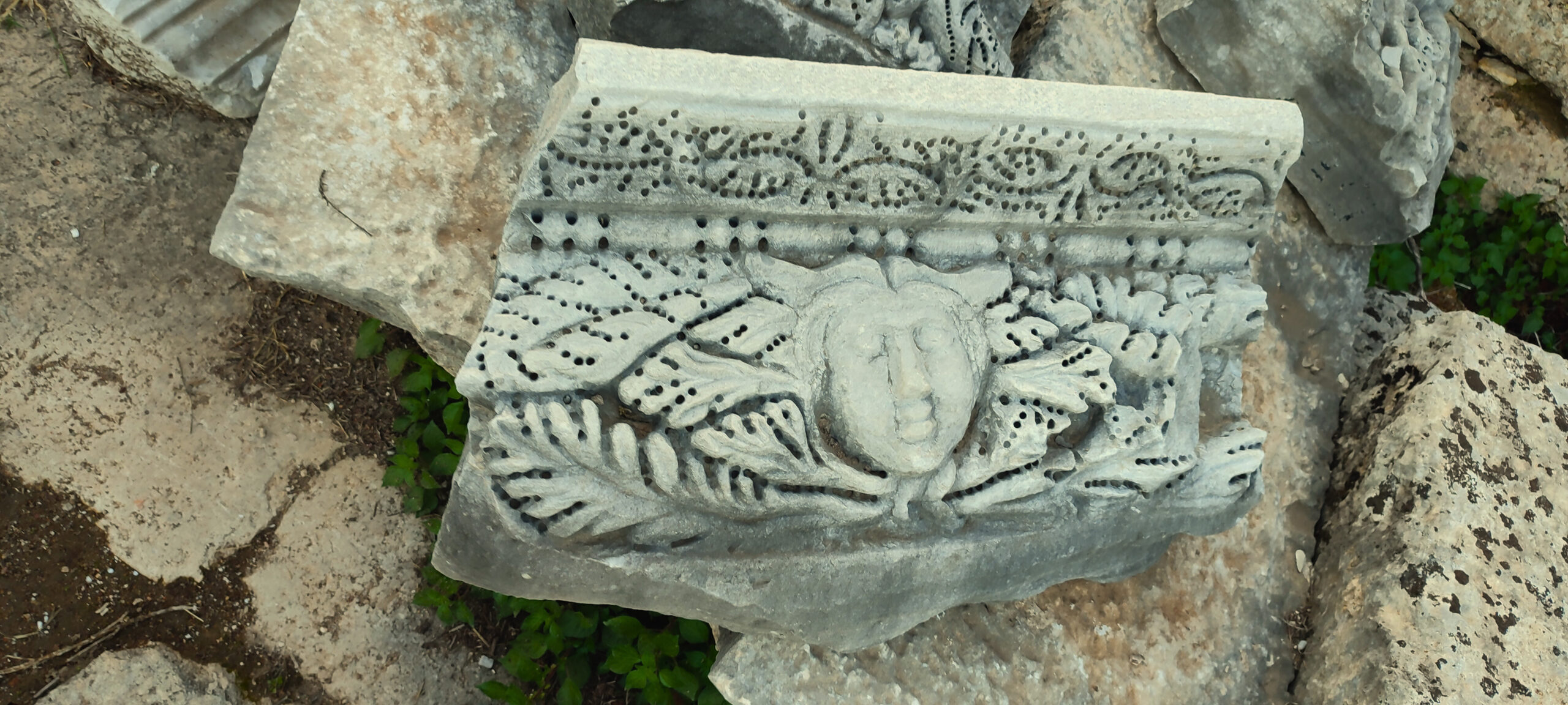 Perge: The Curve of Empires (part 4)
