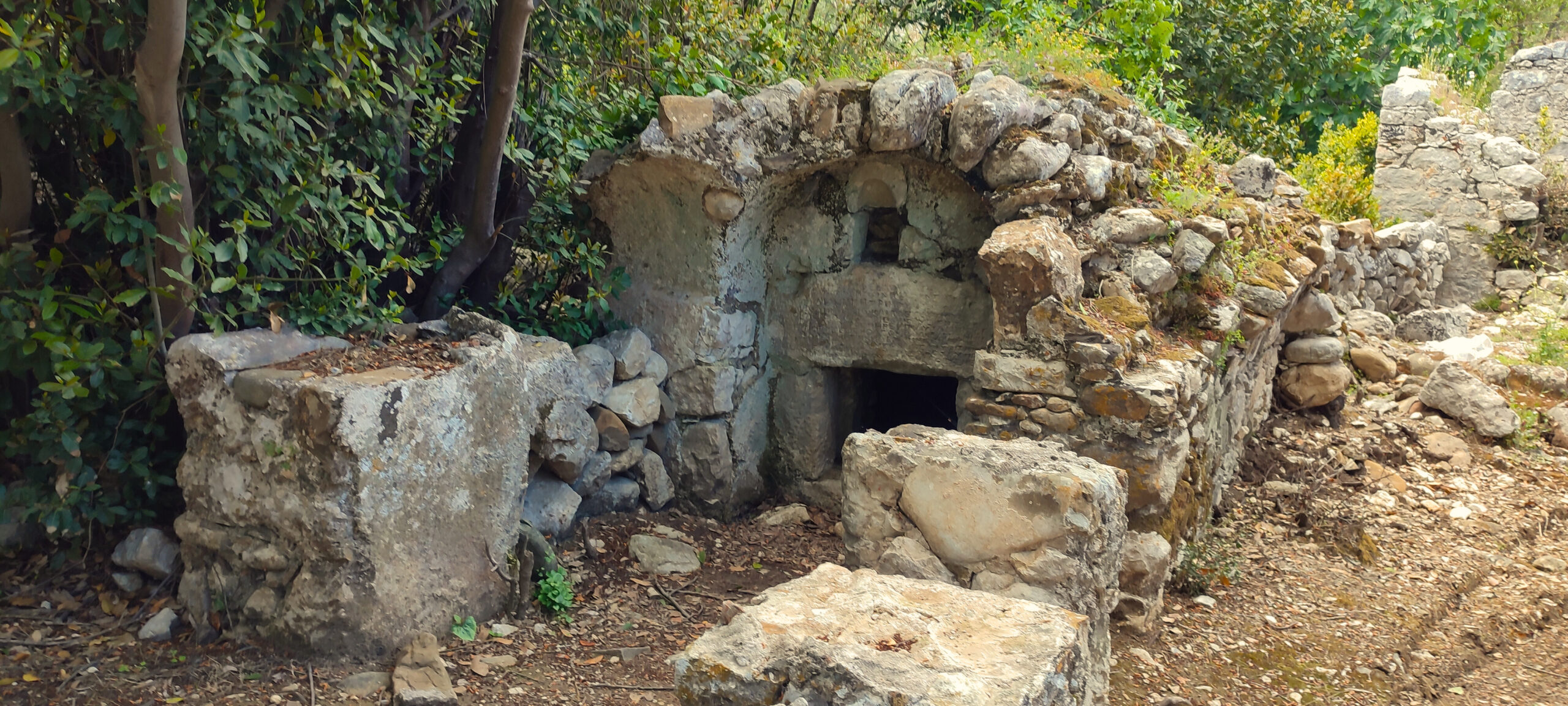 Olympos: Sarcophagi That Look Back (part 4)